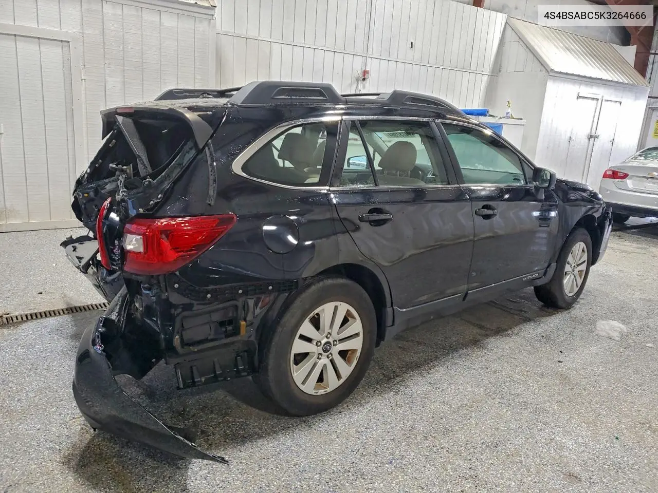 4S4BSABC5K3264666 2019 Subaru Outback 2.5I