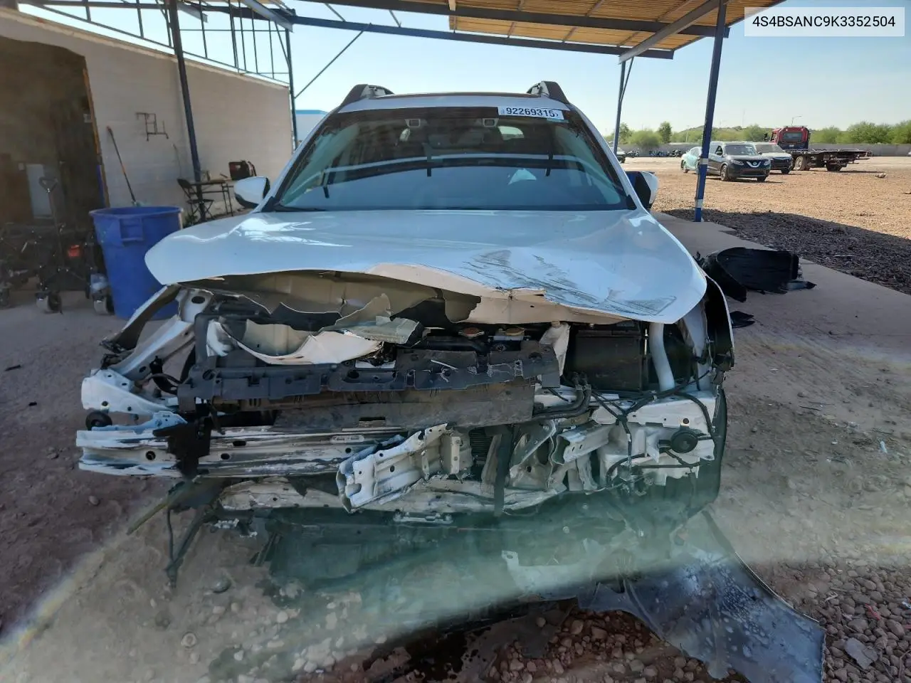 4S4BSANC9K3352504 2019 Subaru Outback 2.5I Limited
