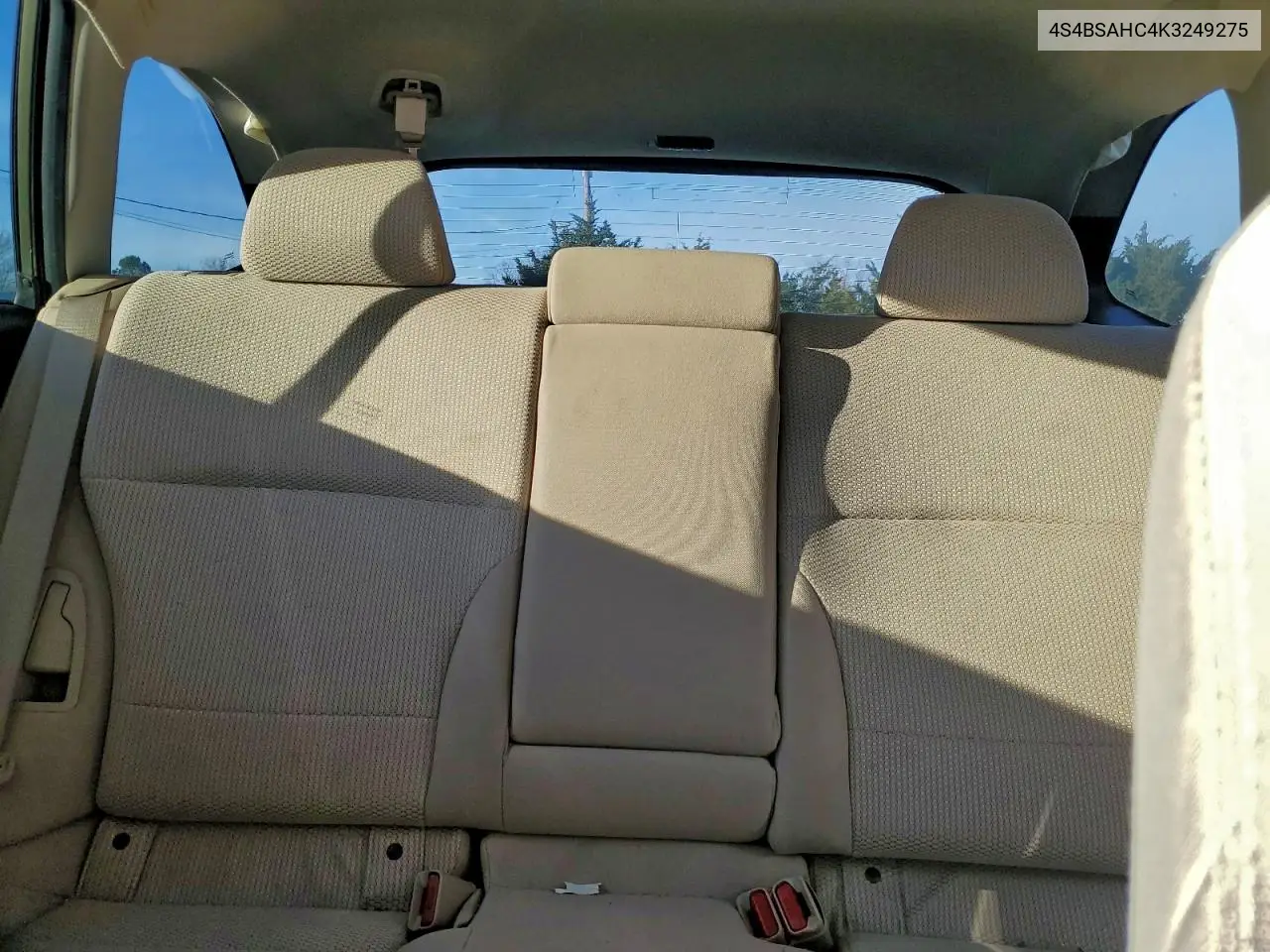 4S4BSAHC4K3249275 2019 Subaru Outback 2.5I Premium