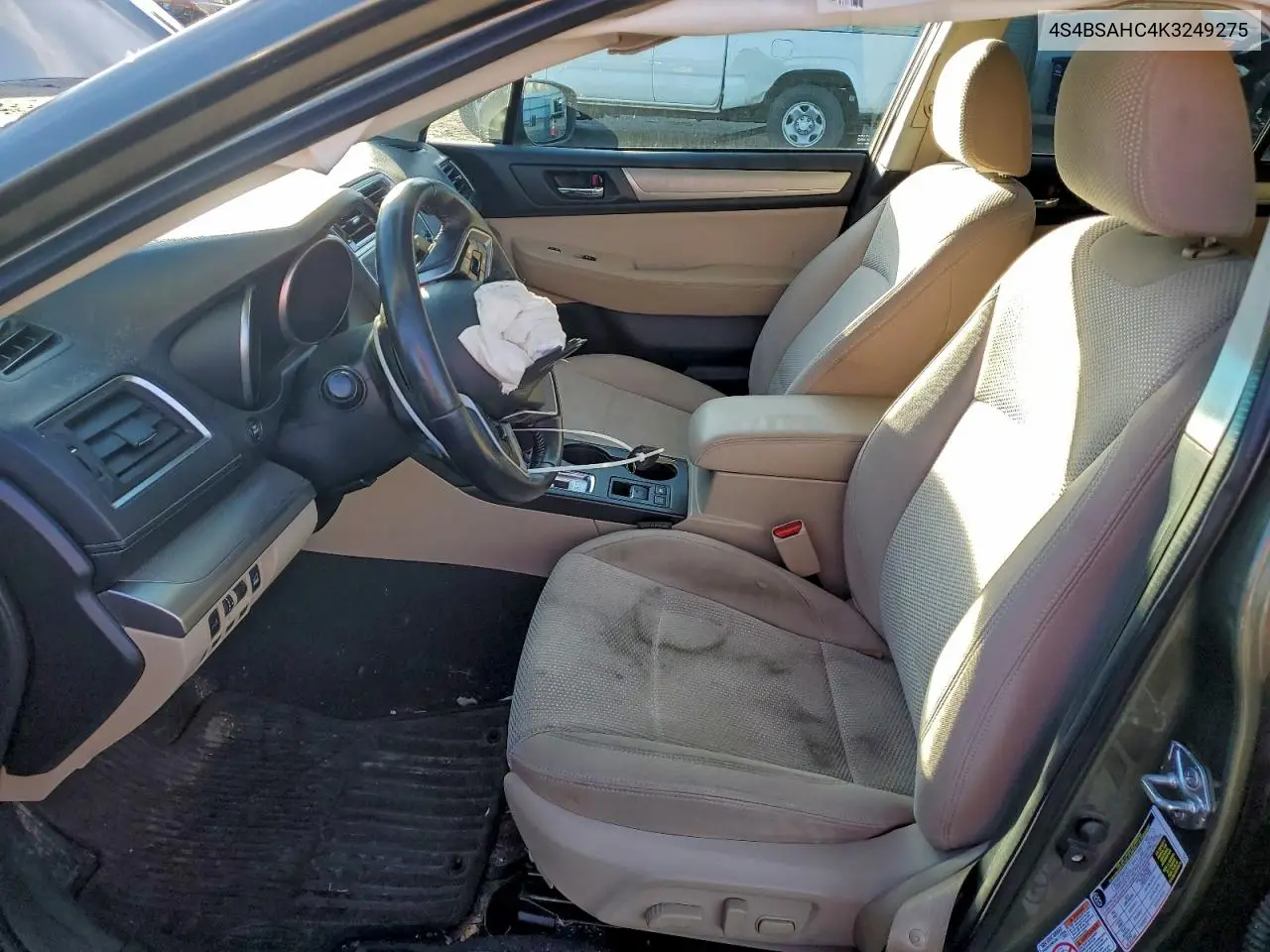 4S4BSAHC4K3249275 2019 Subaru Outback 2.5I Premium