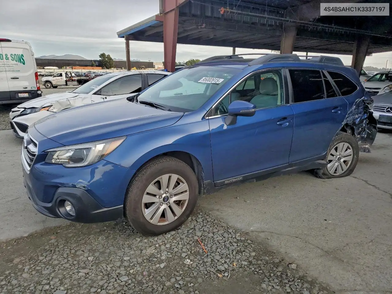 4S4BSAHC1K3337197 2019 Subaru Outback 2.5I Premium