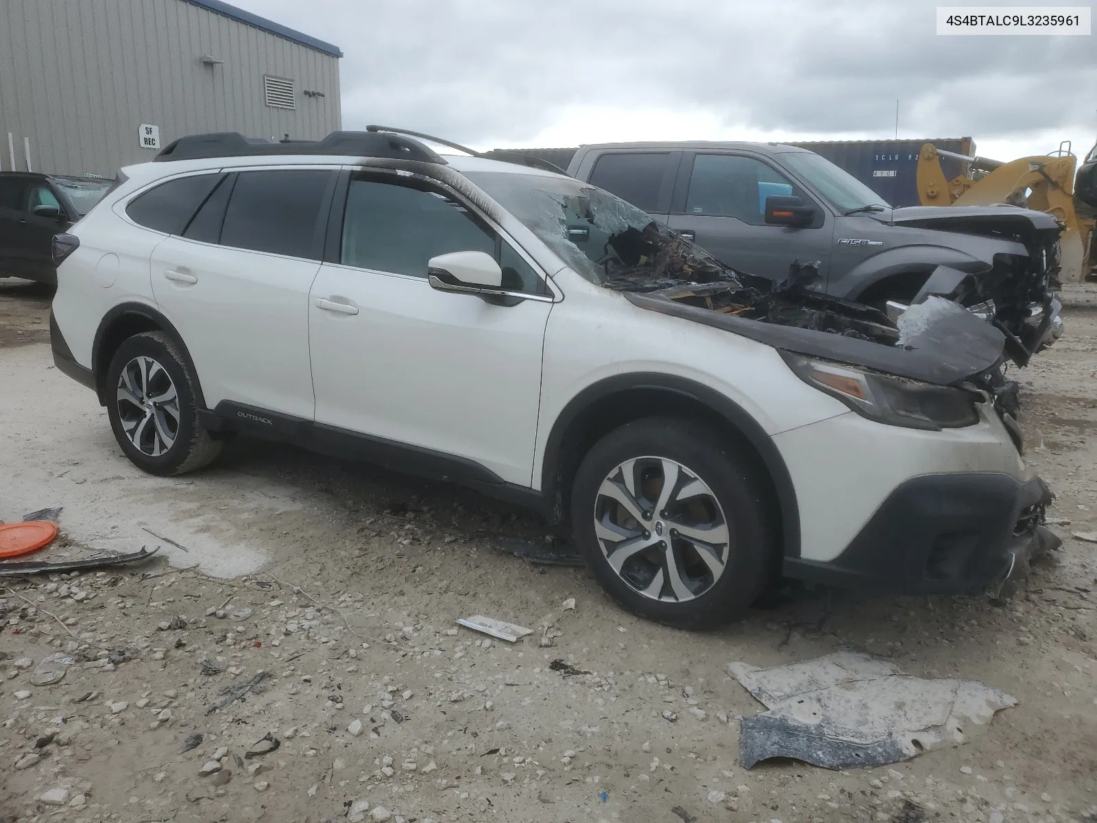 2020 Subaru Outback Limited VIN: 4S4BTALC9L3235961 Lot: 59836704