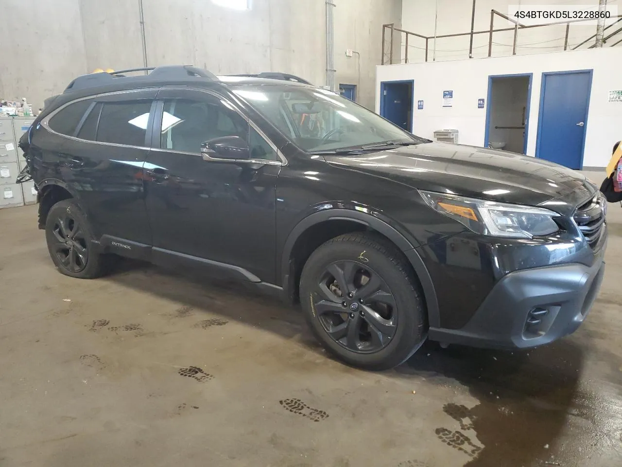 4S4BTGKD5L3228860 2020 Subaru Outback Onyx Edition Xt