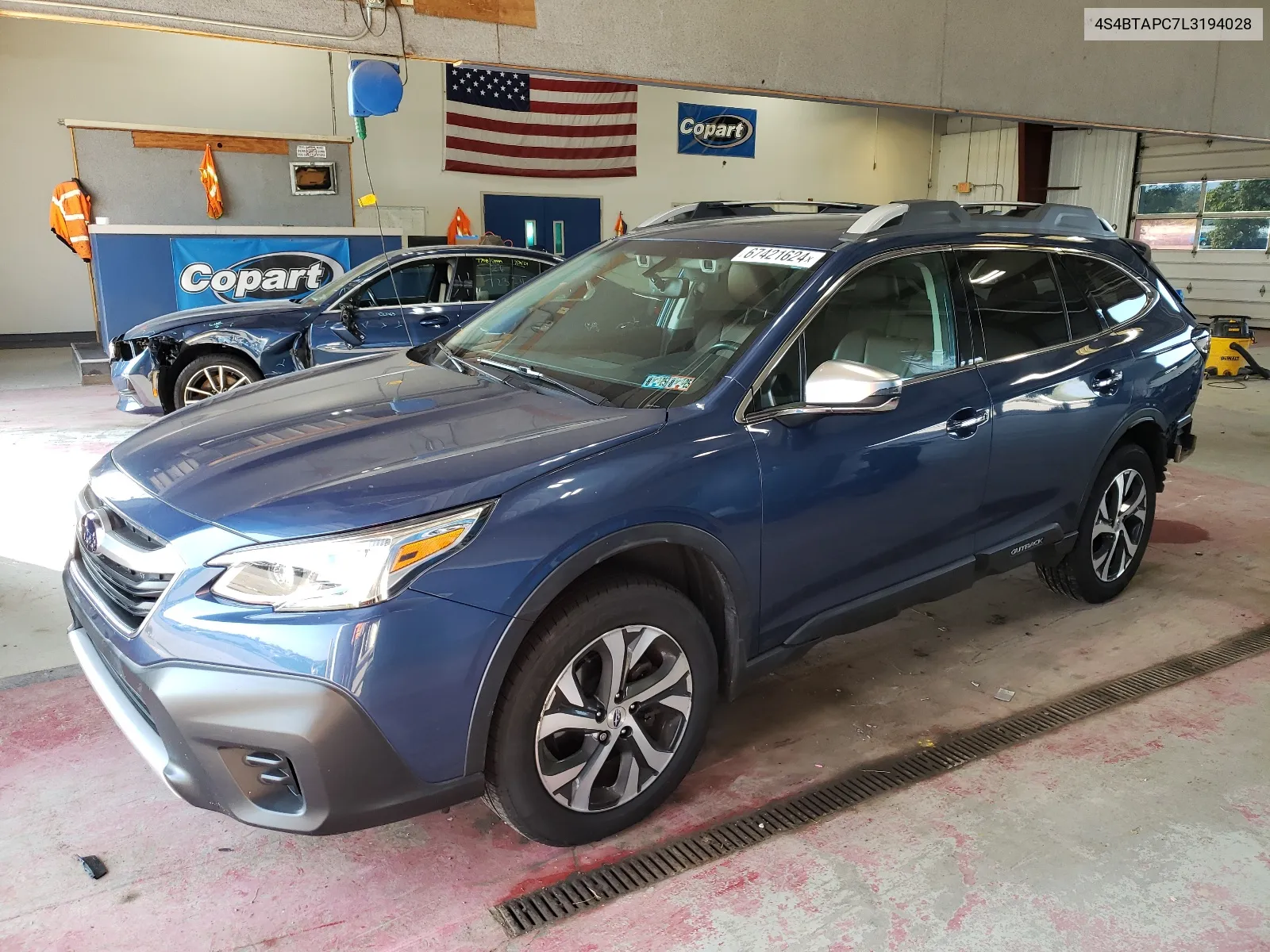 2020 Subaru Outback Touring VIN: 4S4BTAPC7L3194028 Lot: 67421624