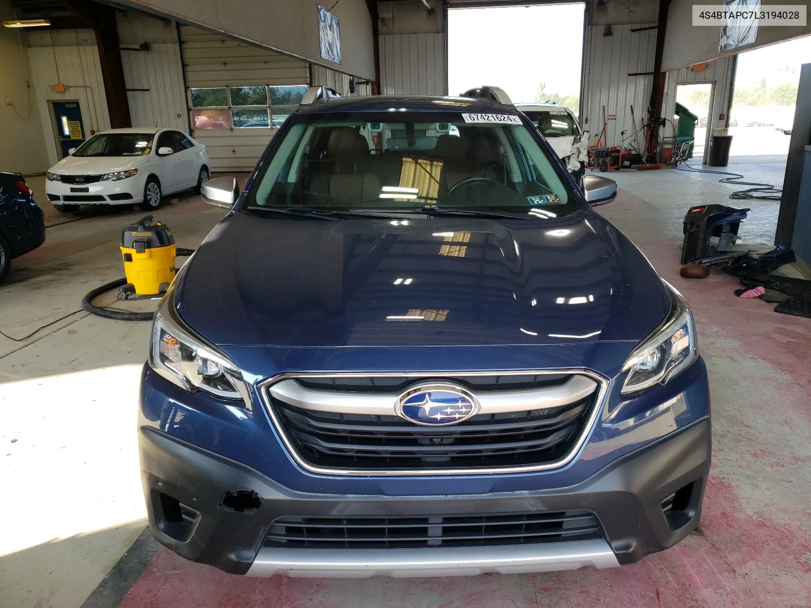 2020 Subaru Outback Touring VIN: 4S4BTAPC7L3194028 Lot: 67421624