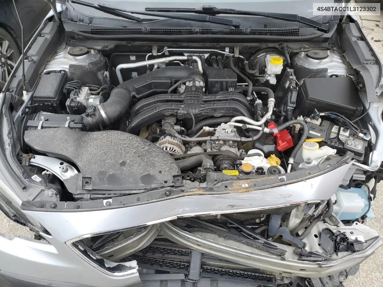 4S4BTACC1L3123302 2020 Subaru Outback Premium