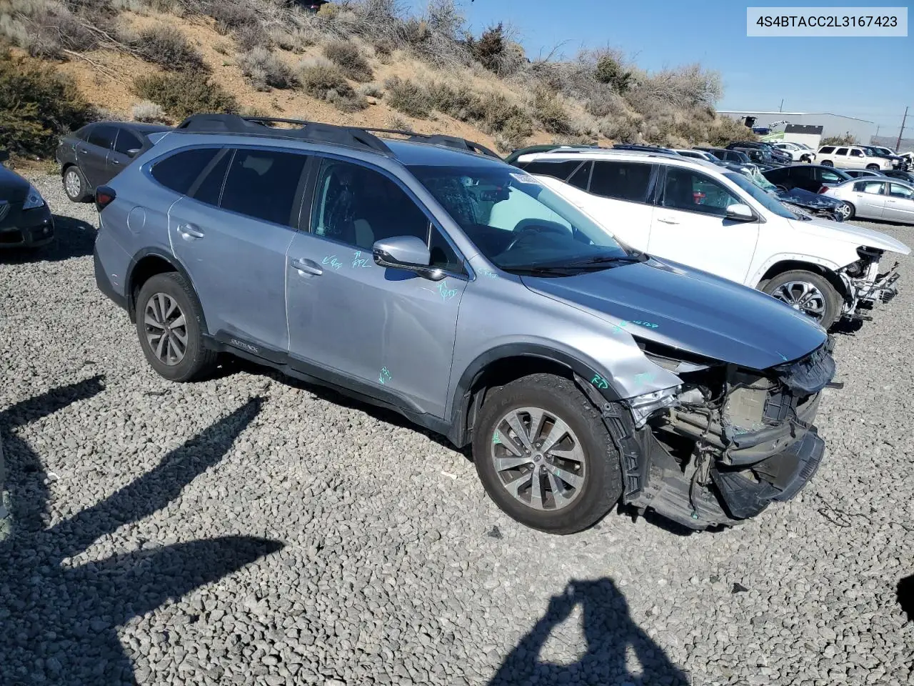 4S4BTACC2L3167423 2020 Subaru Outback Premium