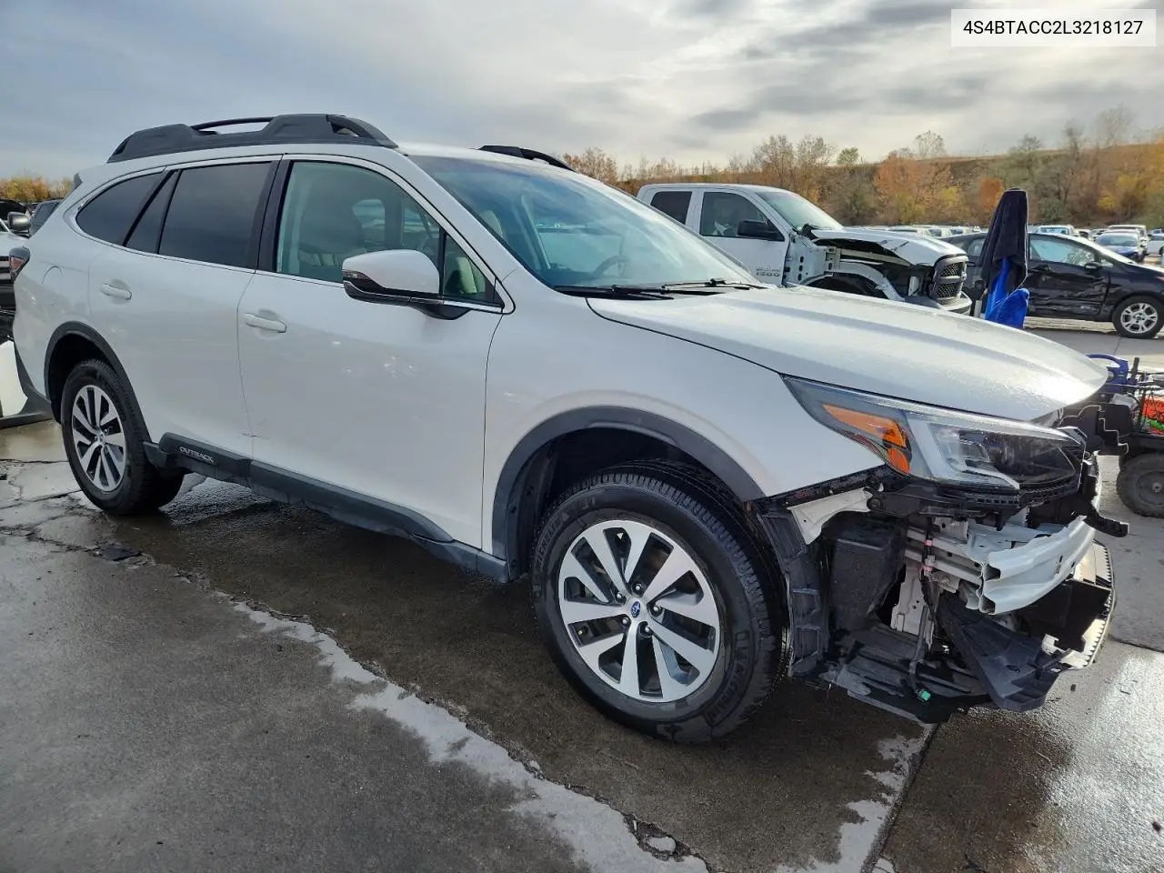 4S4BTACC2L3218127 2020 Subaru Outback Premium
