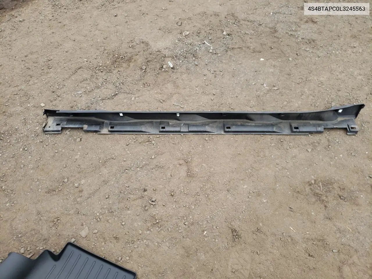 4S4BTAPC0L3245563 2020 Subaru Outback Touring