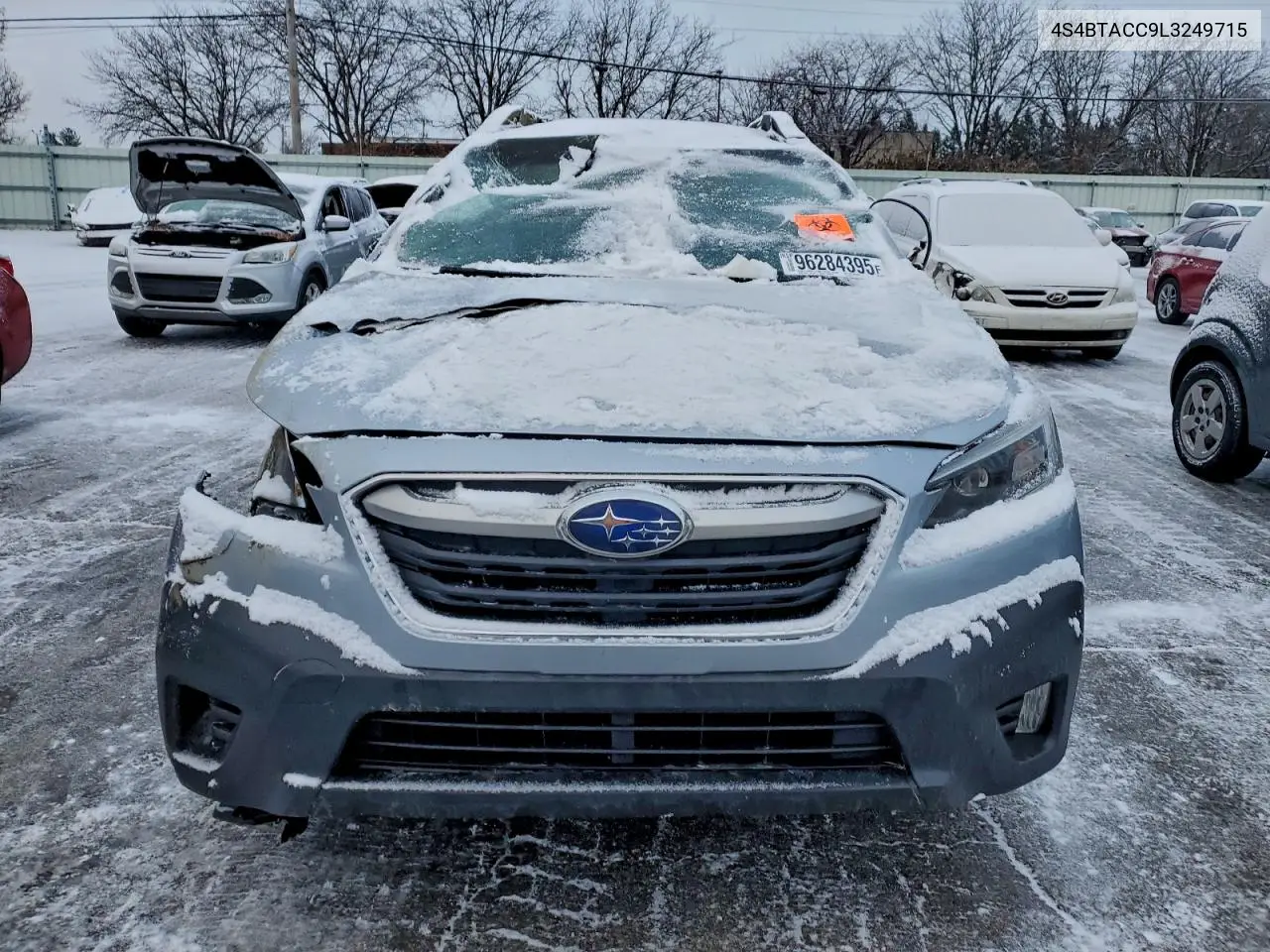 4S4BTACC9L3249715 2020 Subaru Outback Premium