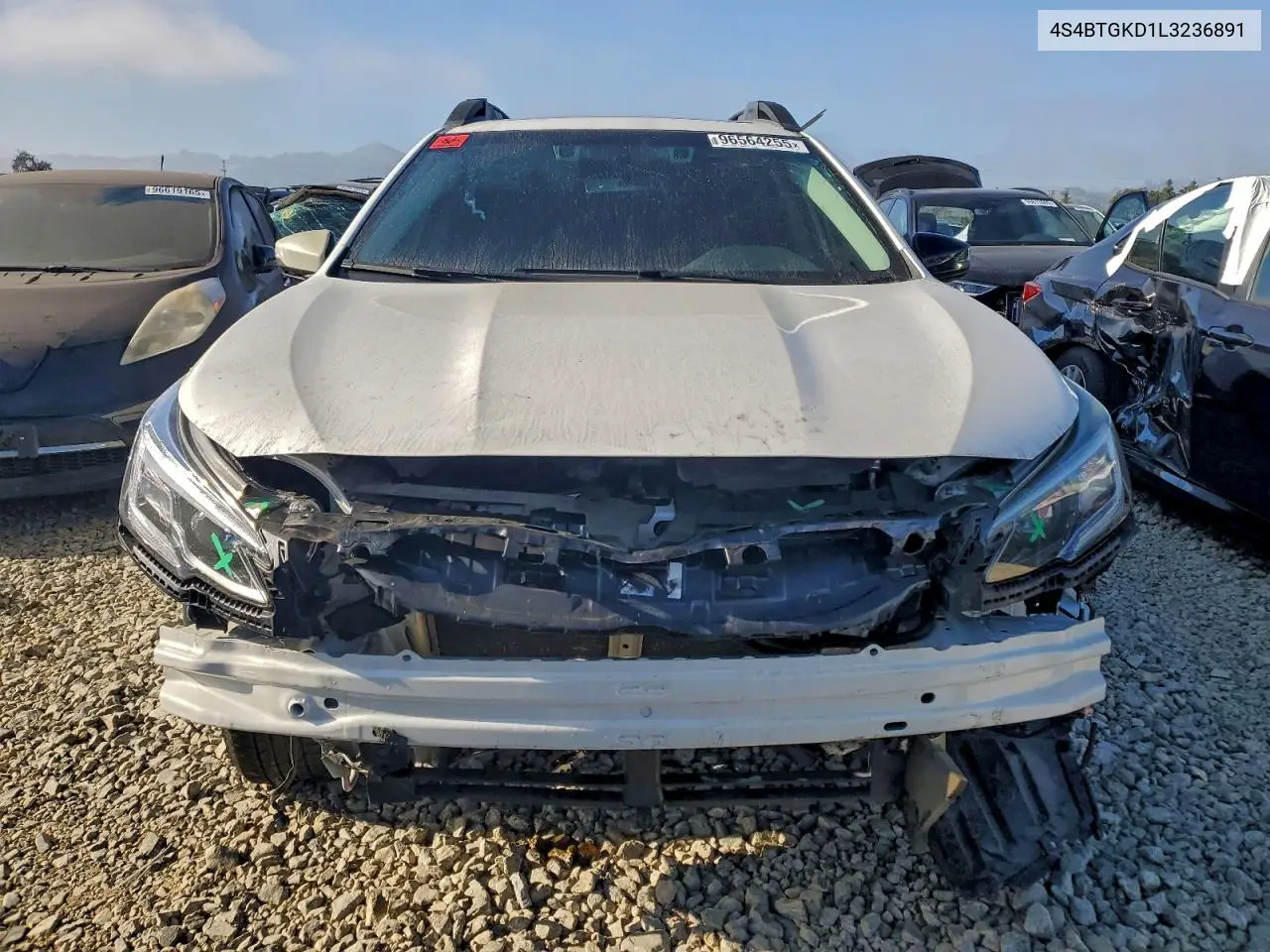 4S4BTGKD1L3236891 2020 Subaru Outback Onyx Edition Xt