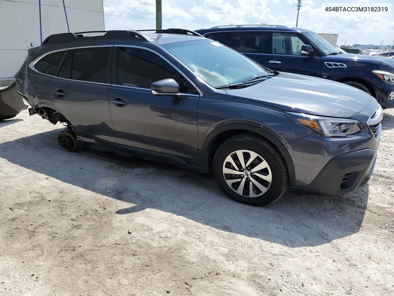 2021 Subaru Outback Premium VIN: 4S4BTACC3M3182319 Lot: 72422734