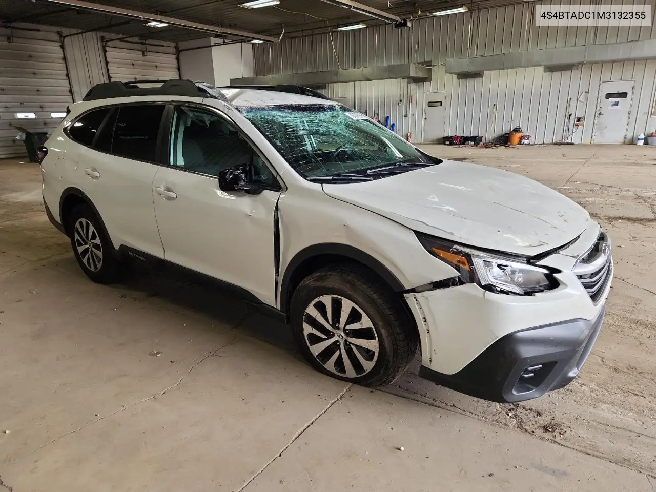 4S4BTADC1M3132355 2021 Subaru Outback Premium