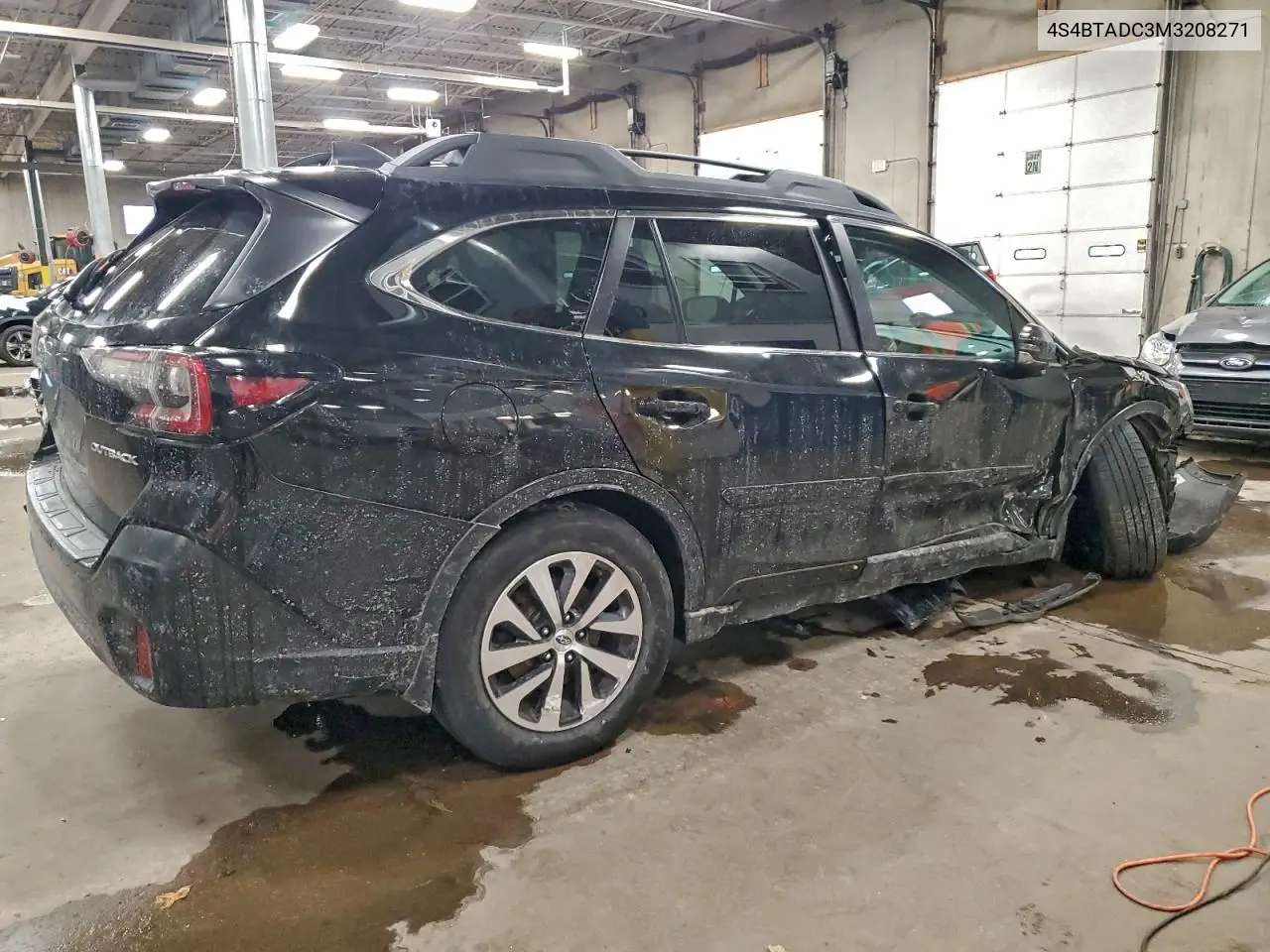 4S4BTADC3M3208271 2021 Subaru Outback Premium