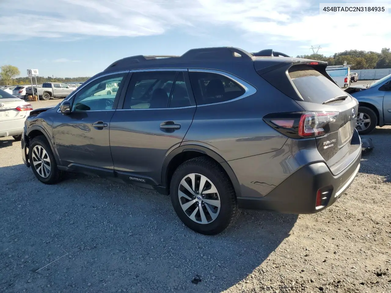 4S4BTADC2N3184935 2022 Subaru Outback Premium