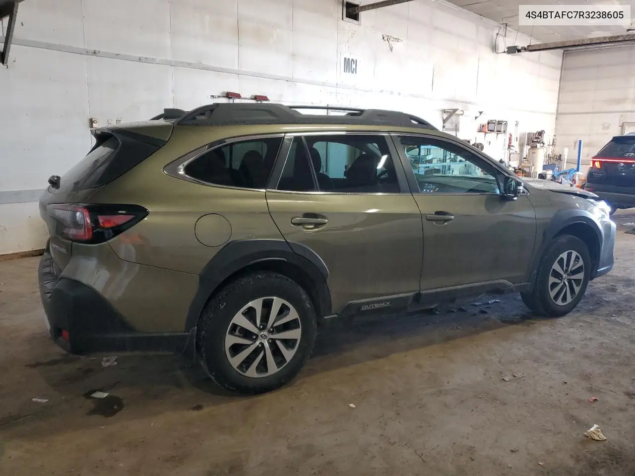 4S4BTAFC7R3238605 2024 Subaru Outback Premium