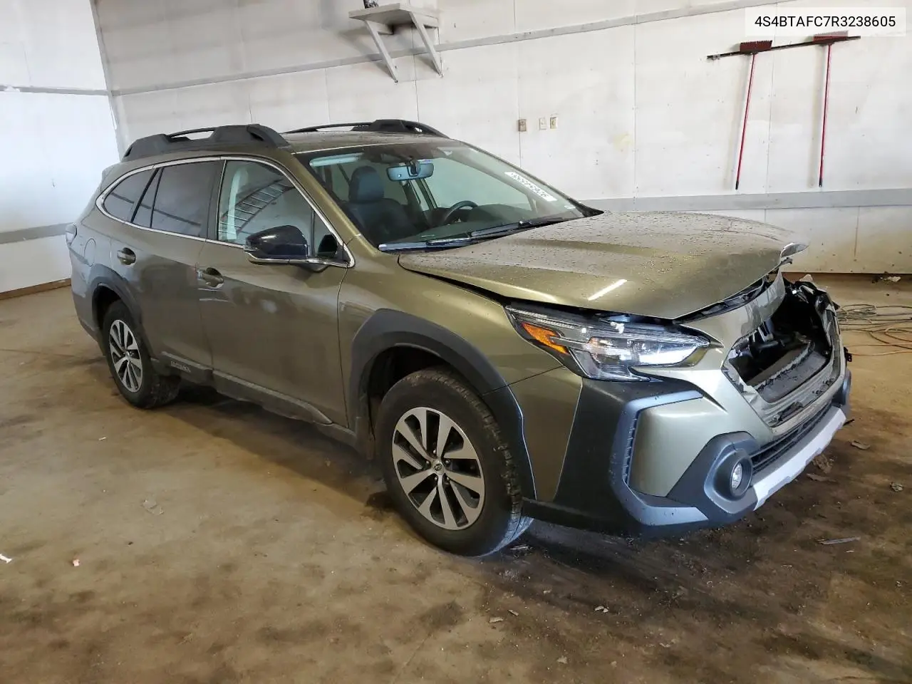 4S4BTAFC7R3238605 2024 Subaru Outback Premium