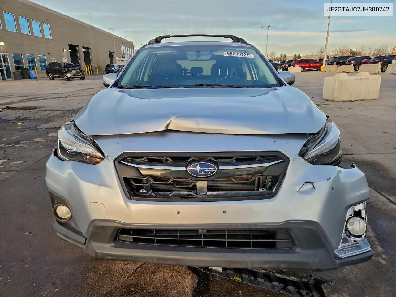 JF2GTAJC7JH300742 2018 Subaru Crosstrek Limited