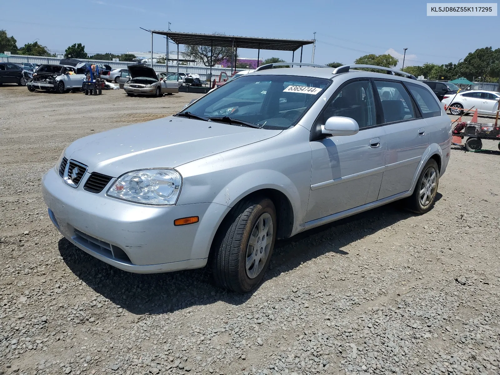 2005 Suzuki Forenza S VIN: KL5JD86Z55K117295 Lot: 63654744