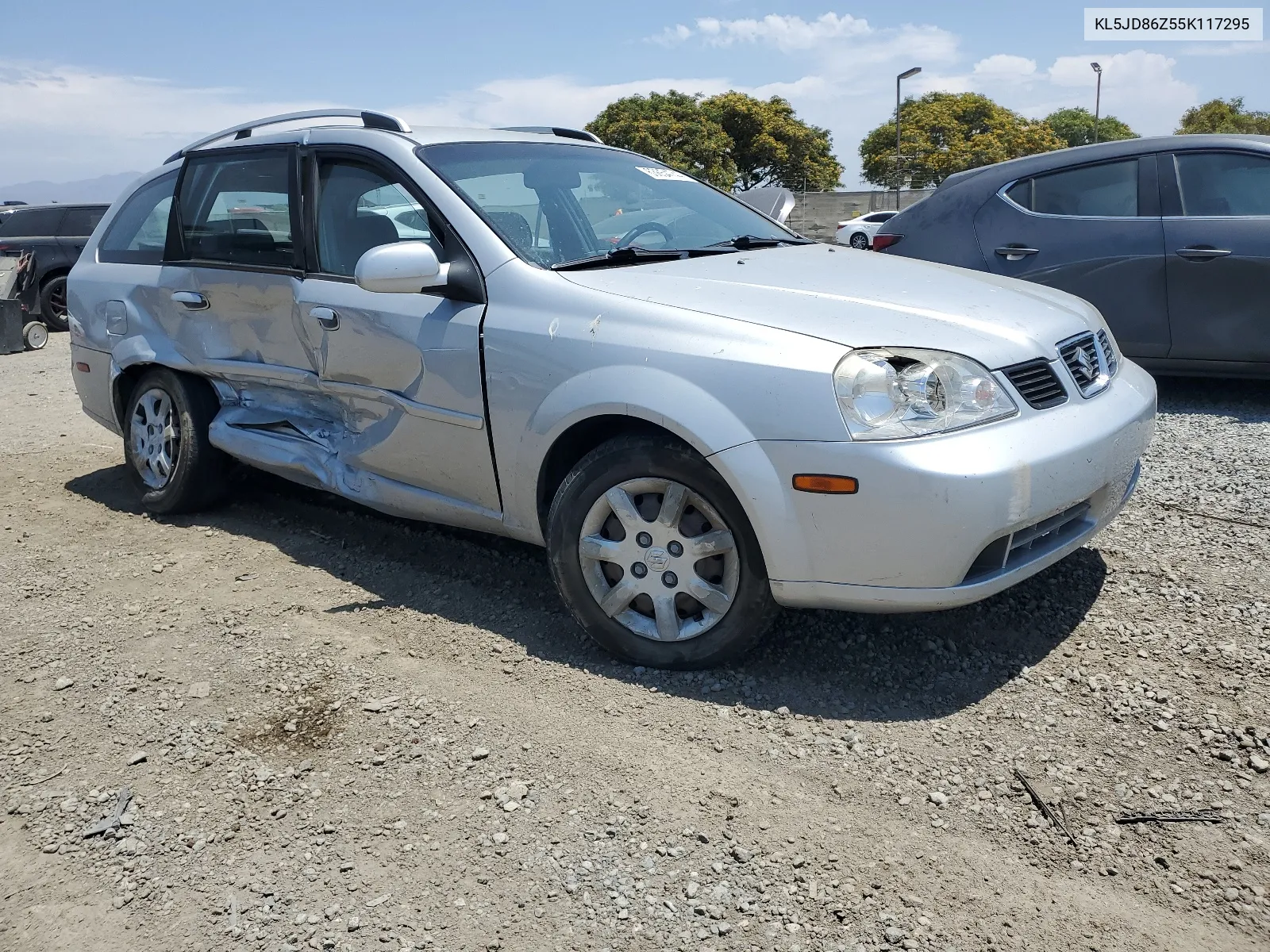 2005 Suzuki Forenza S VIN: KL5JD86Z55K117295 Lot: 63654744