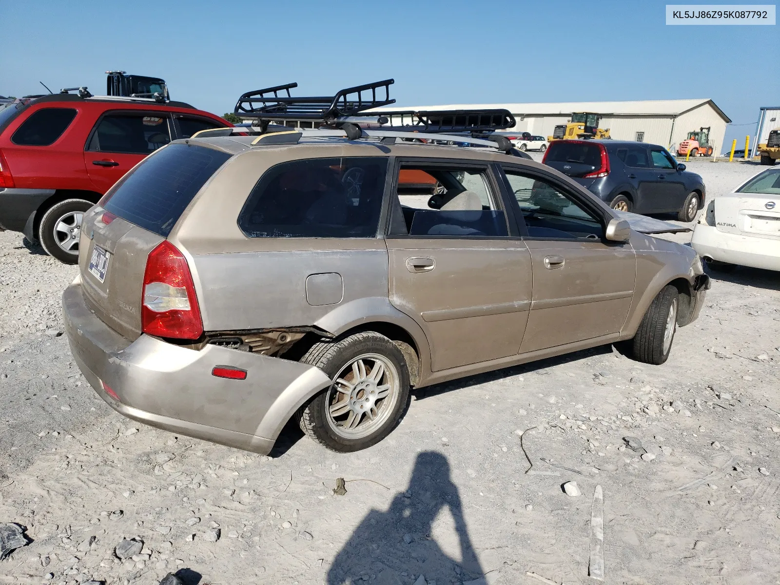 2005 Suzuki Forenza Lx VIN: KL5JJ86Z95K087792 Lot: 66549904