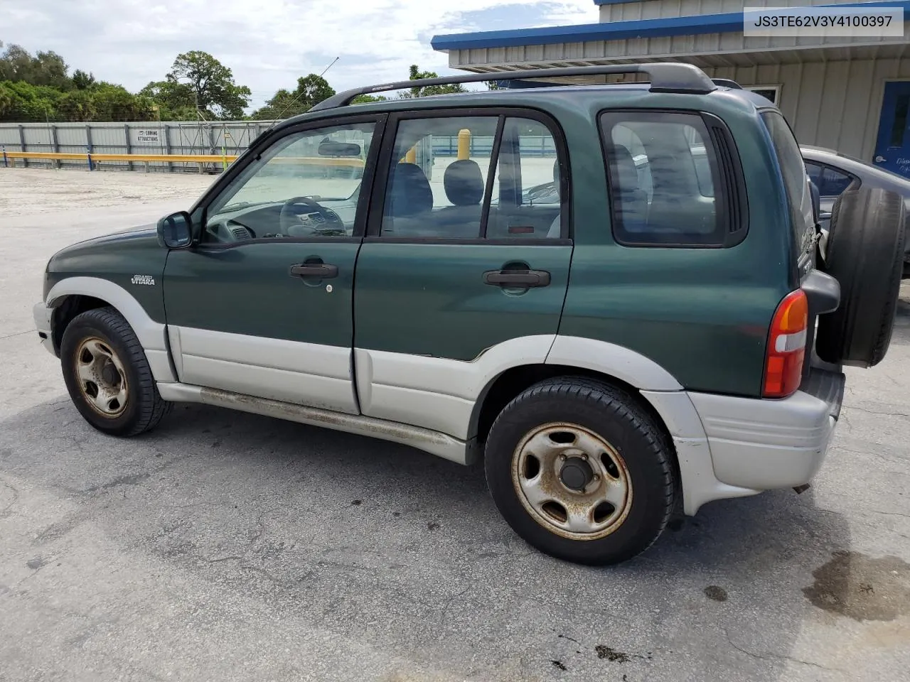 2000 Suzuki Grand Vitara Jls Limited VIN: JS3TE62V3Y4100397 Lot: 63223384