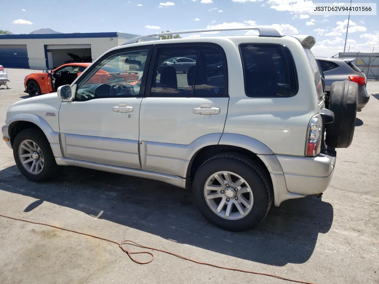 2004 Suzuki Grand Vitara Lx VIN: JS3TD62V944101566 Lot: 68360644