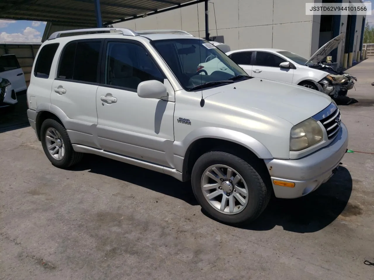 JS3TD62V944101566 2004 Suzuki Grand Vitara Lx