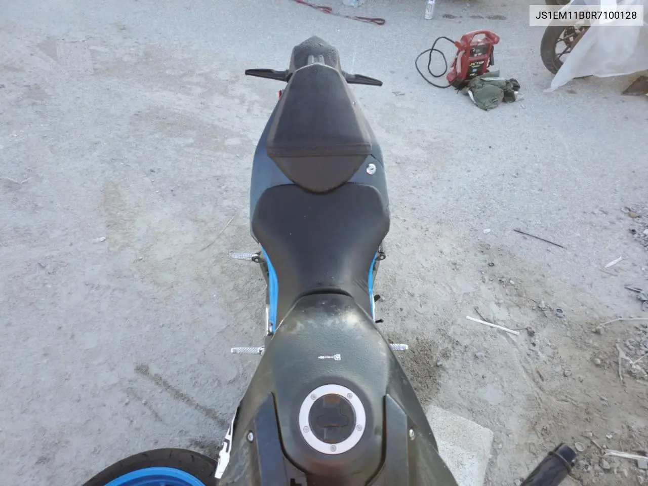 JS1EM11B0R7100128 2024 Suzuki Gsx800 R