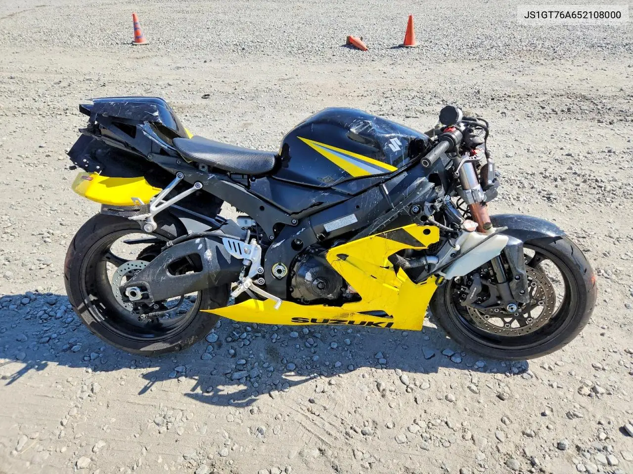 2005 Suzuki Gsx-R1000 VIN: JS1GT76A652108000 Lot: 56509326