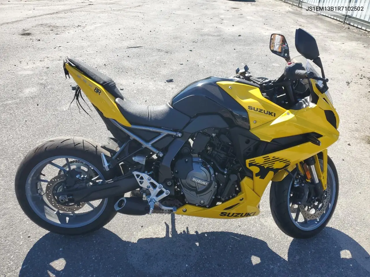JS1EM13B1R7102502 2024 Suzuki Gsx800 F