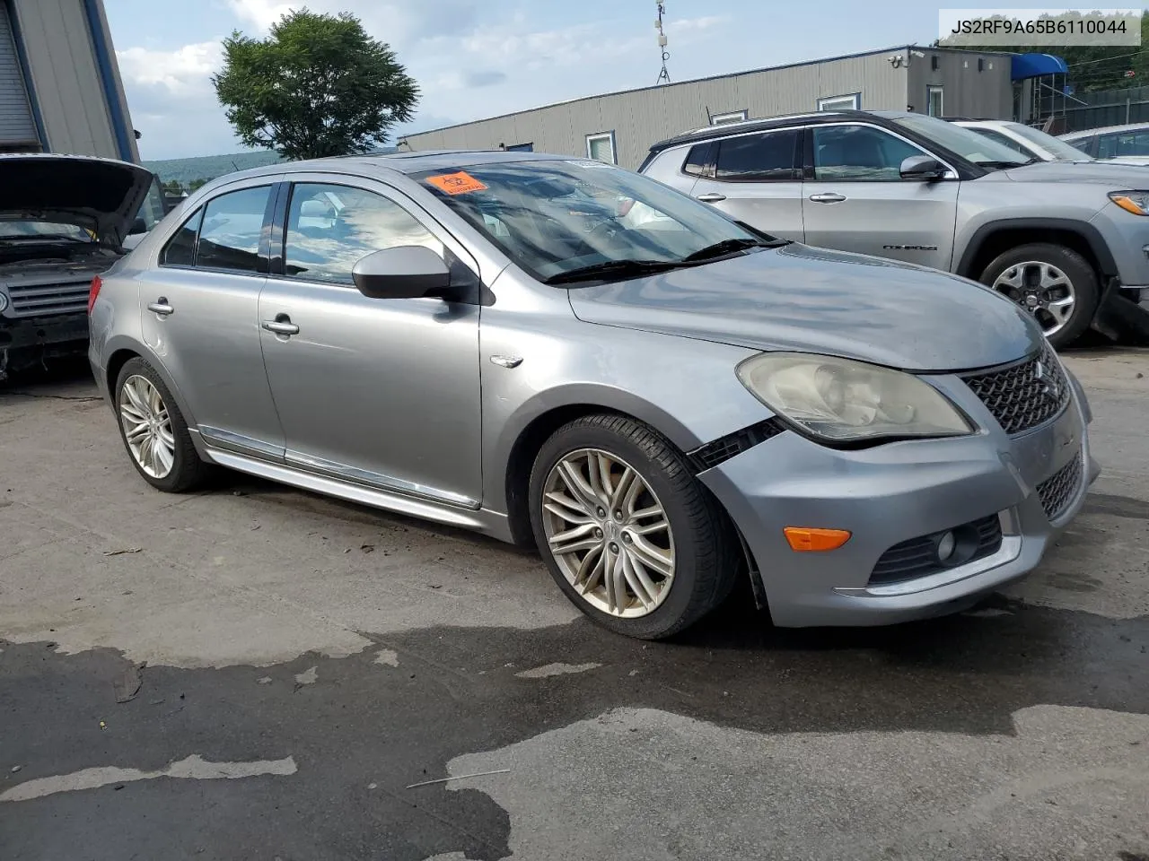 2011 Suzuki Kizashi Sport Gts VIN: JS2RF9A65B6110044 Lot: 66925444