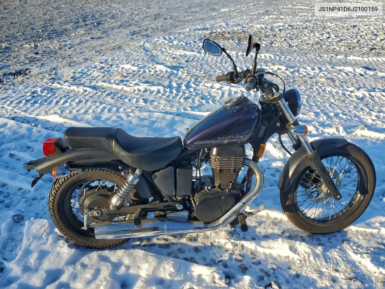 JS1NP41D6J2100159 2018 Suzuki Ls650