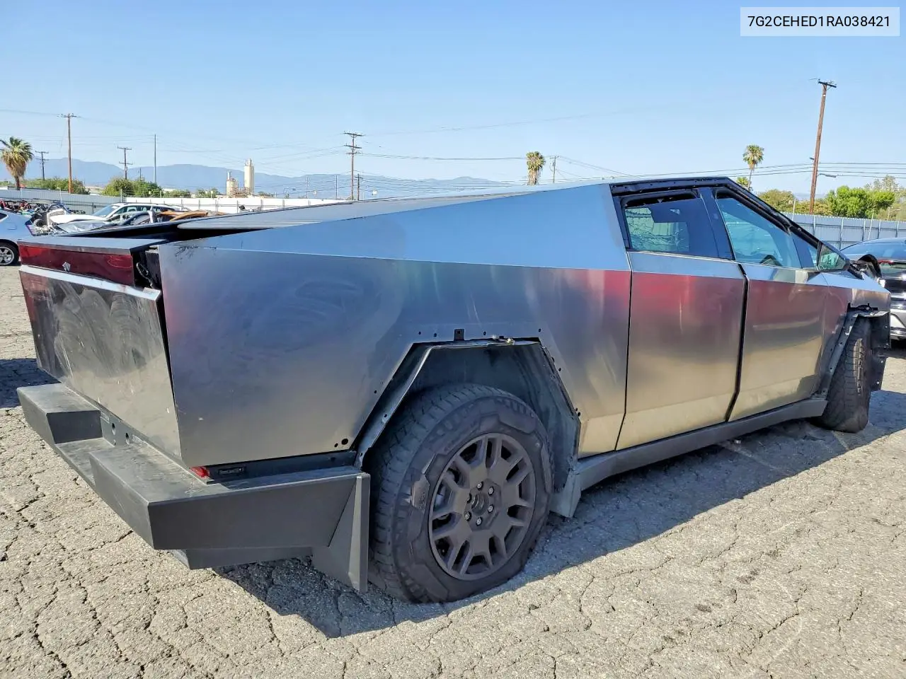 7G2CEHED1RA038421 2024 Tesla Cybertruck