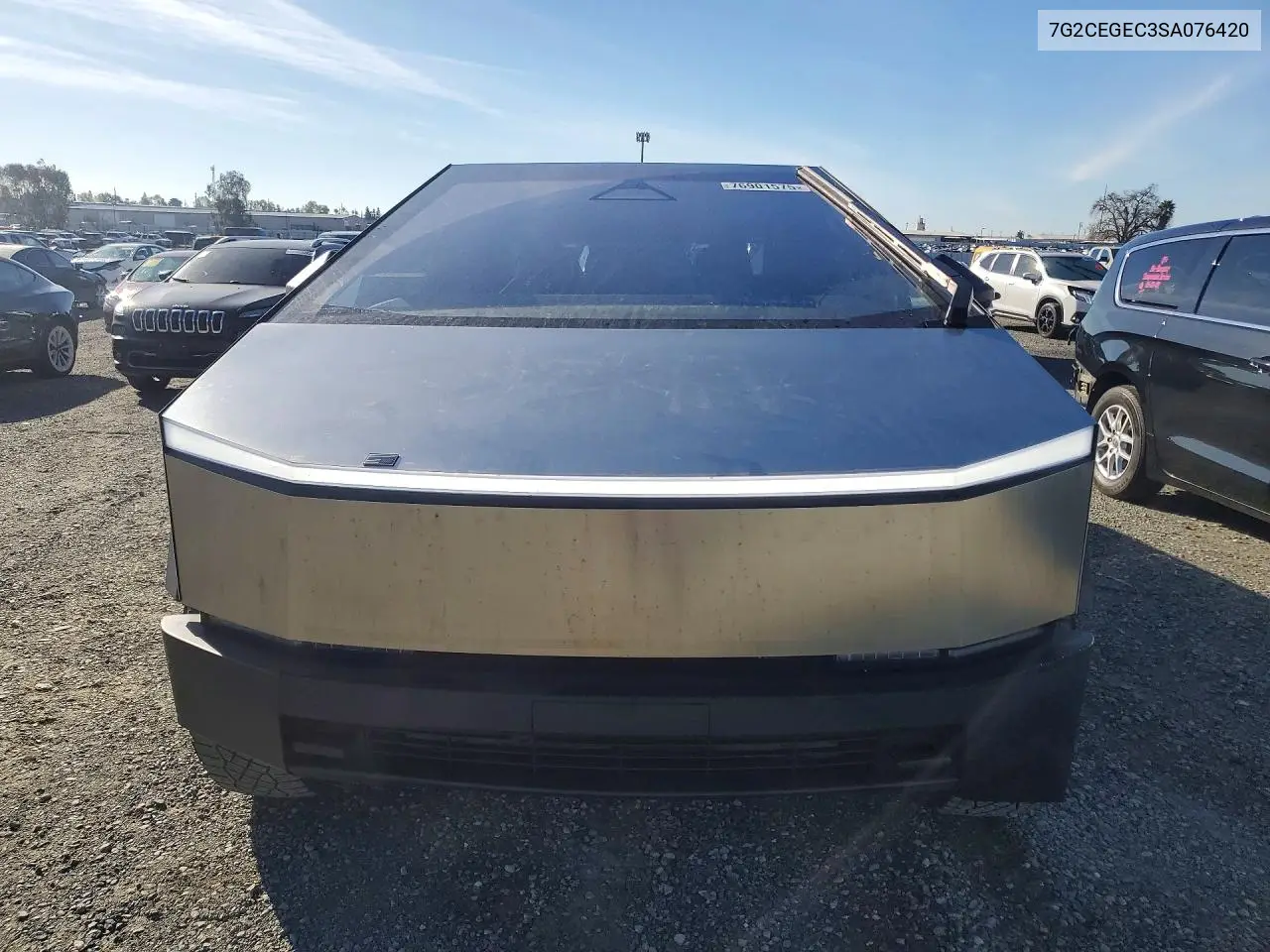 7G2CEGEC3SA076420 2025 Tesla Cybertruck