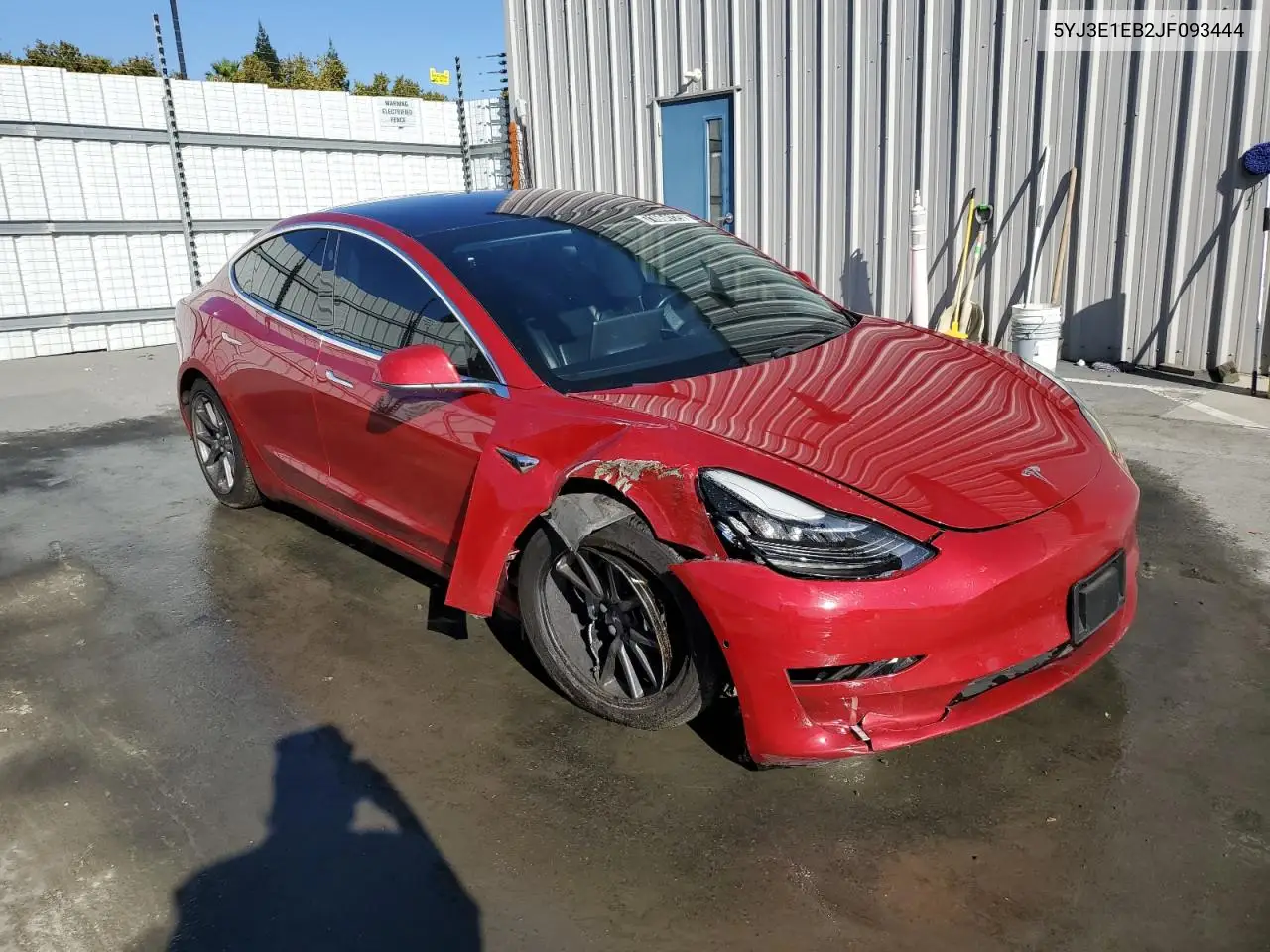 5YJ3E1EB2JF093444 2018 Tesla Model 3