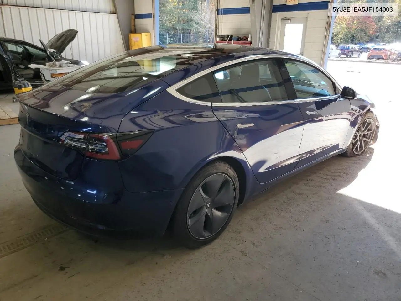 5YJ3E1EA5JF154003 2018 Tesla Model 3