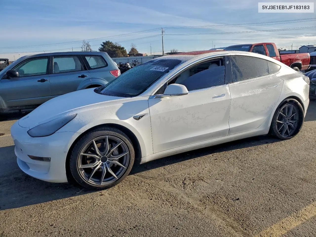 5YJ3E1EB1JF183183 2018 Tesla Model 3