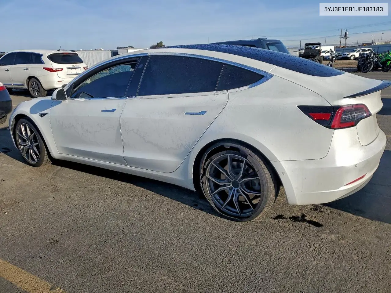 5YJ3E1EB1JF183183 2018 Tesla Model 3