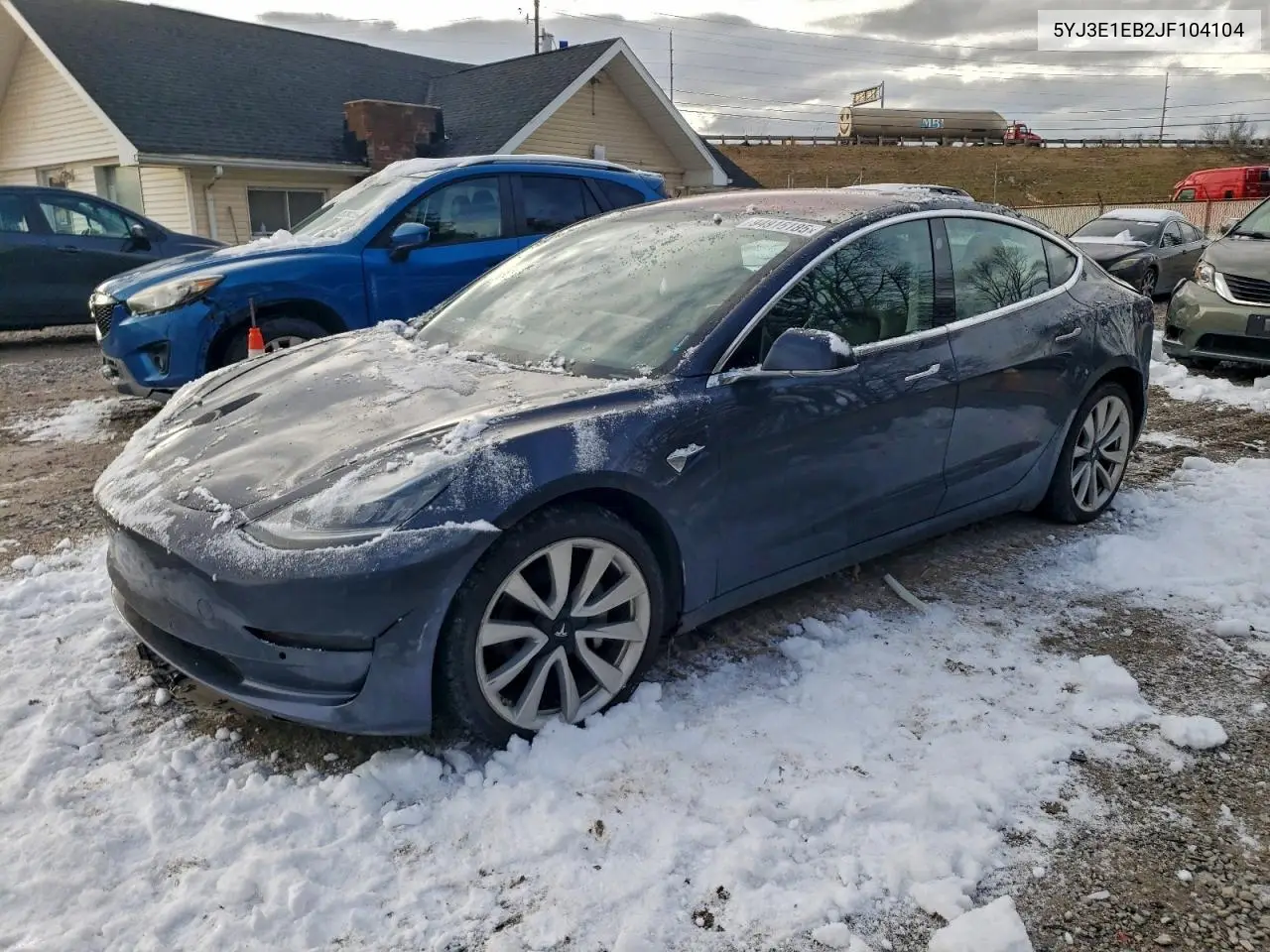 5YJ3E1EB2JF104104 2018 Tesla Model 3