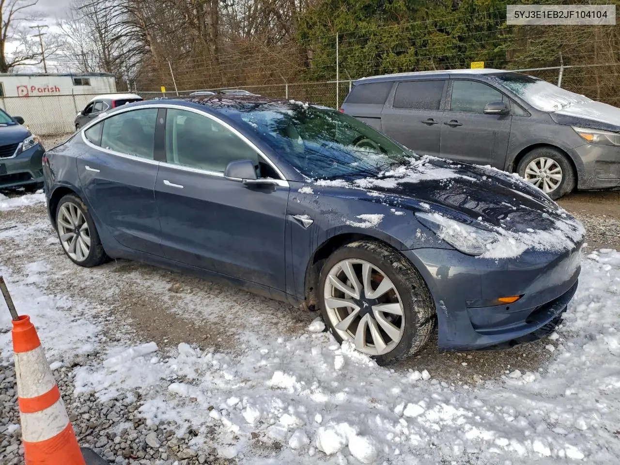 5YJ3E1EB2JF104104 2018 Tesla Model 3
