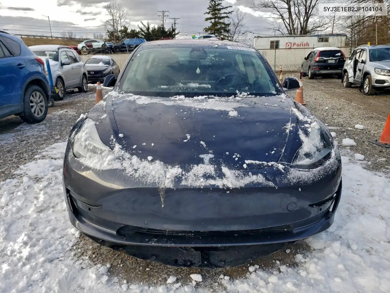5YJ3E1EB2JF104104 2018 Tesla Model 3
