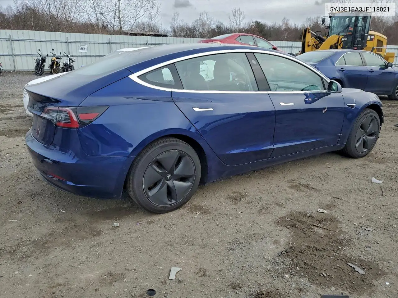 5YJ3E1EA3JF118021 2018 Tesla Model 3