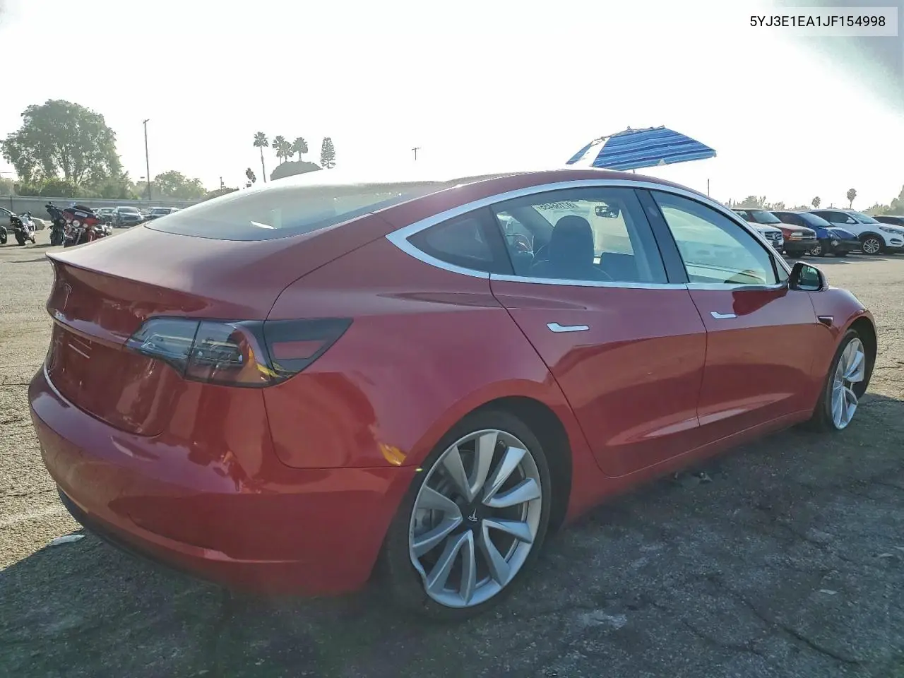 5YJ3E1EA1JF154998 2018 Tesla Model 3