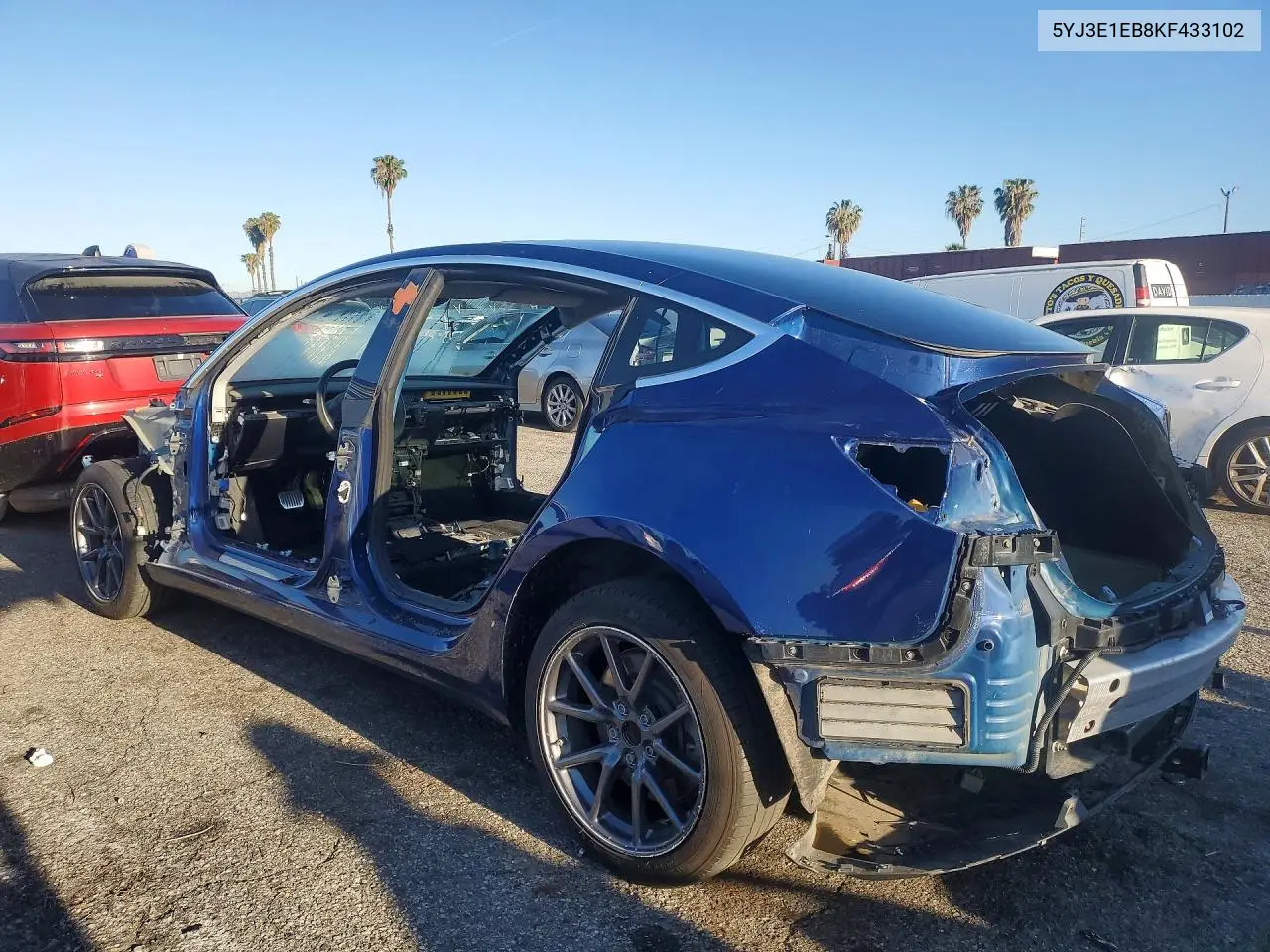 5YJ3E1EB8KF433102 2019 Tesla Model 3