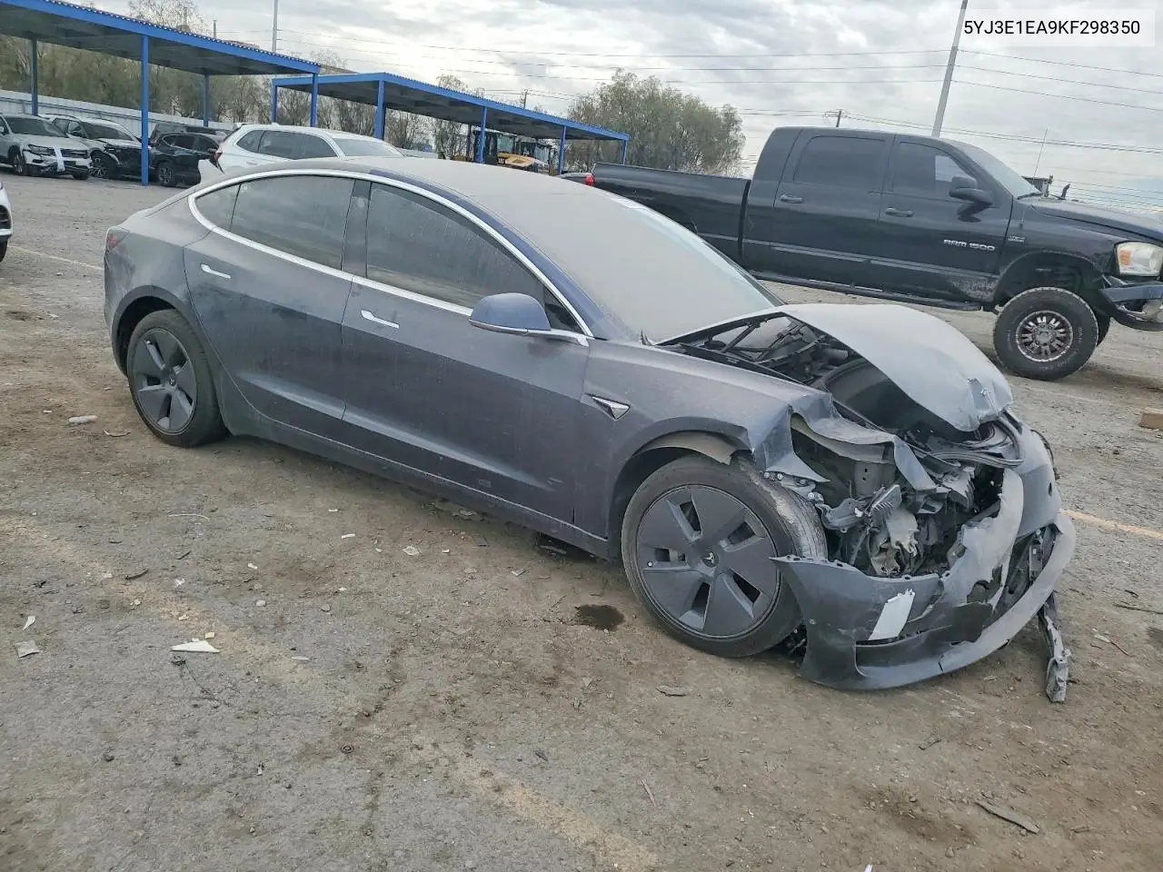 5YJ3E1EA9KF298350 2019 Tesla Model 3