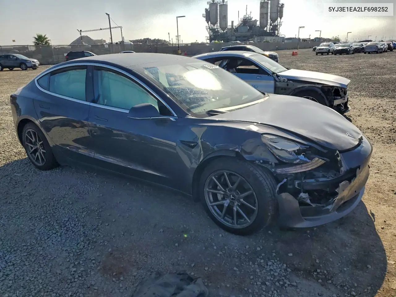 5YJ3E1EA2LF698252 2020 Tesla Model 3