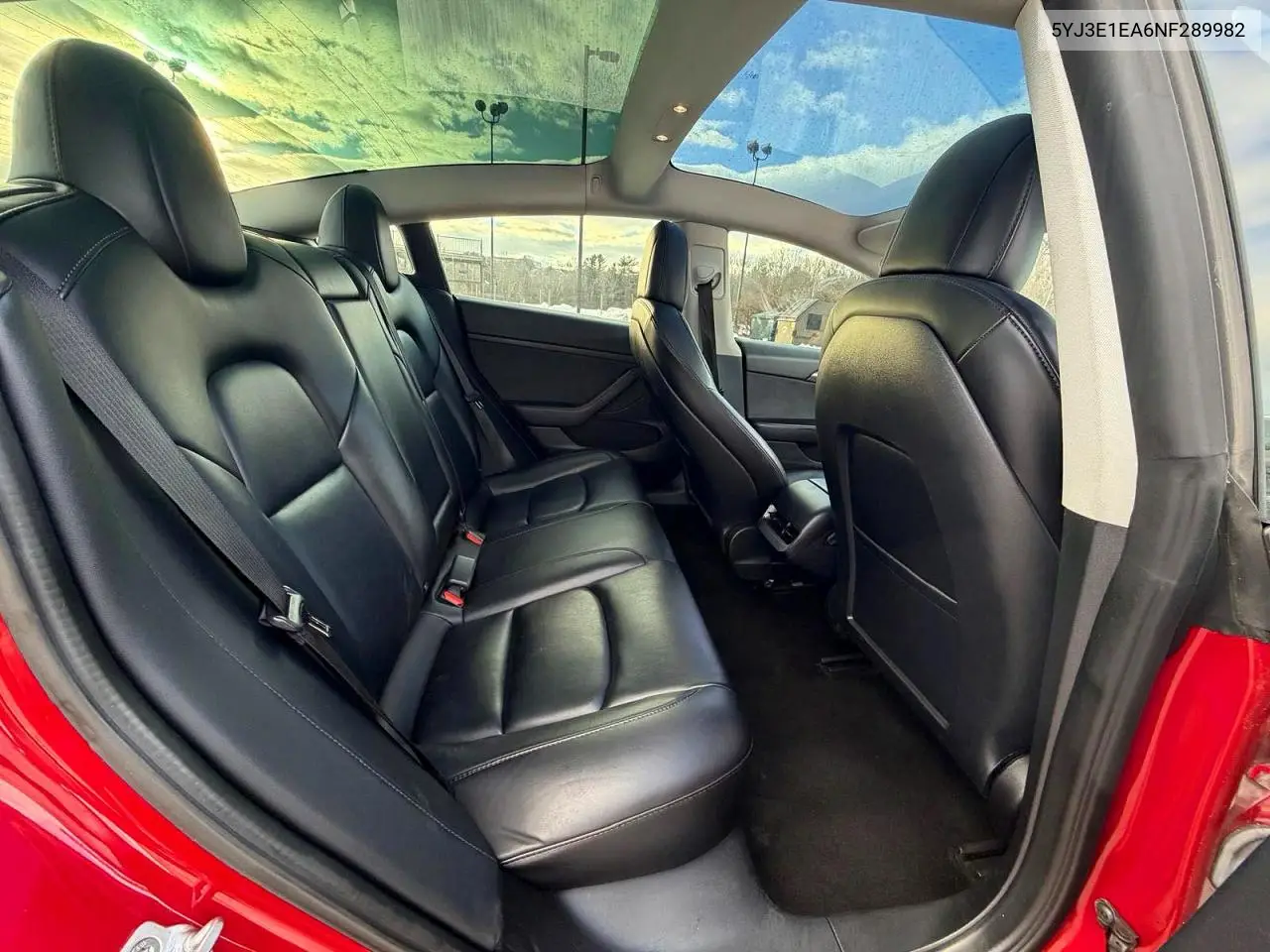 5YJ3E1EA6NF289982 2022 Tesla Model 3