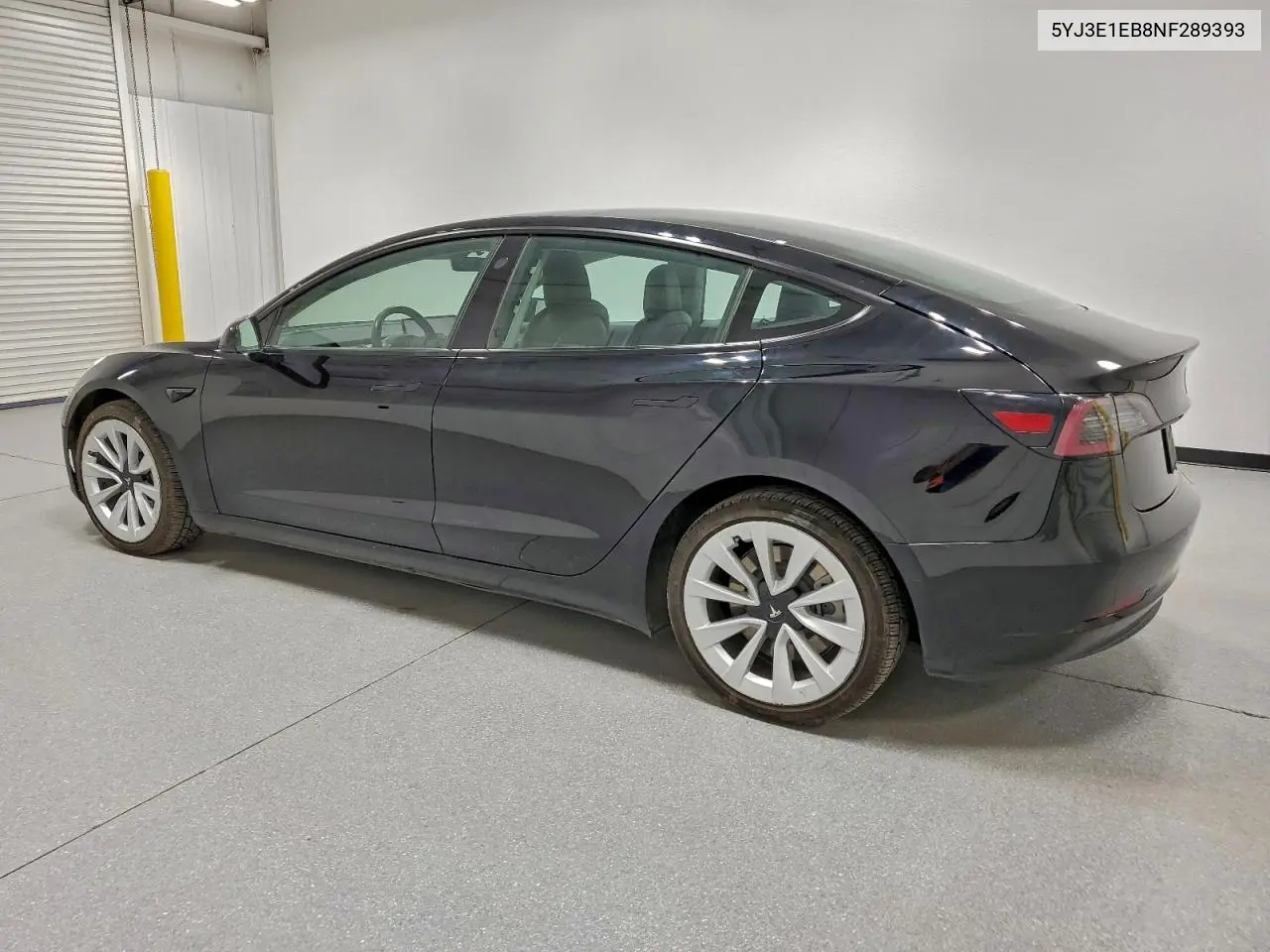 5YJ3E1EB8NF289393 2022 Tesla Model 3