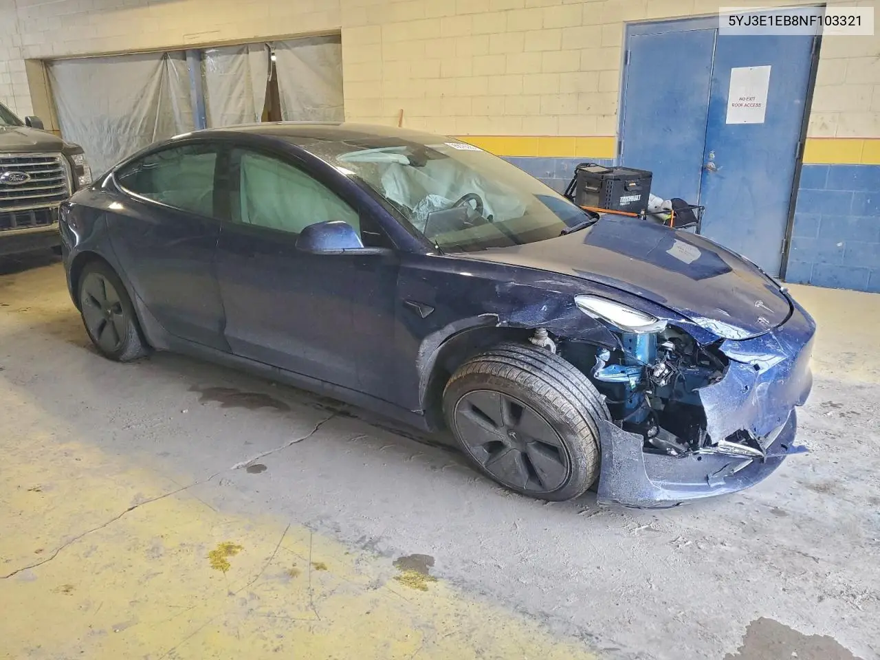 5YJ3E1EB8NF103321 2022 Tesla Model 3